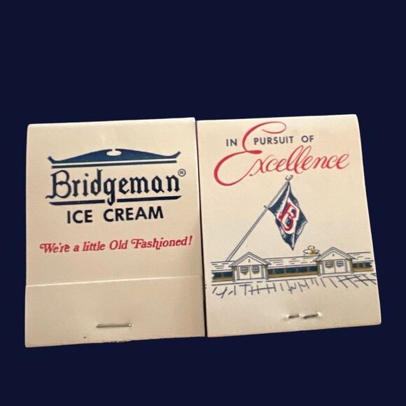 2 Vintage Bridgeman’s Ice Cream Shop Unstruck Matchbooks “Old Fashioned” - Picture 3 of 3